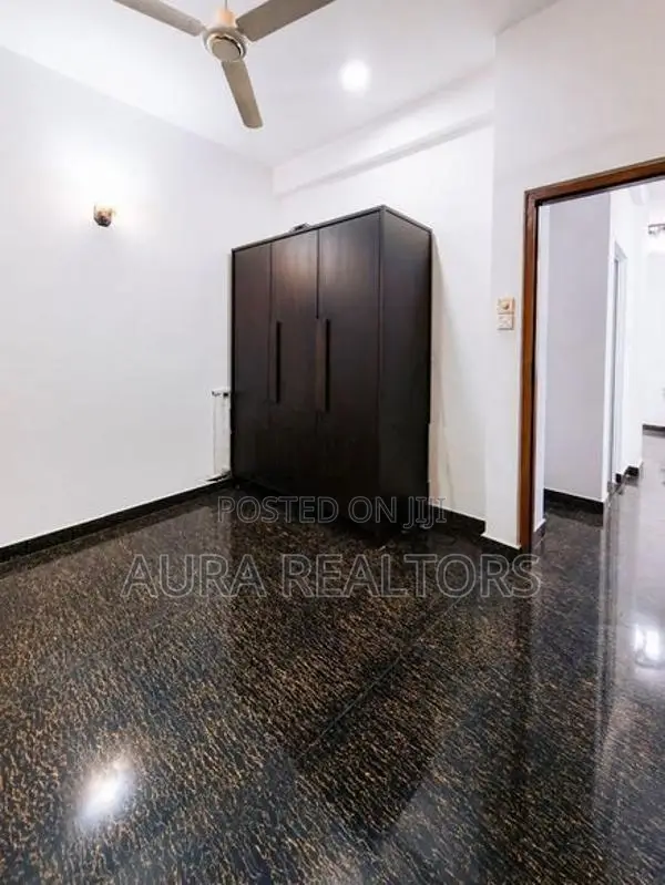 3 Bedrooms Apartment For Sale in Dehiwala (P-220)