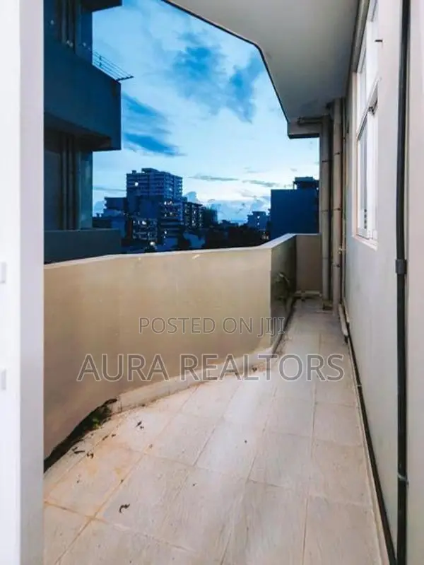 3 Bedrooms Apartment For Sale in Dehiwala (P-220)