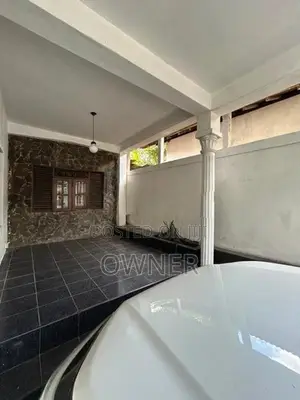 Two Story House for Sale in Mirigama