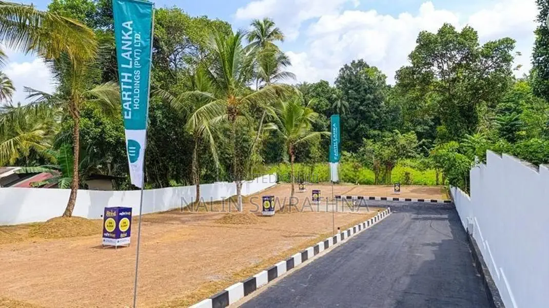Luxury Land for Sale in Pannipitiya