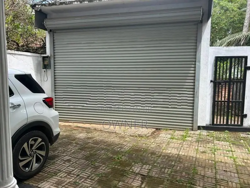 Two Story House for Sale in Mirigama