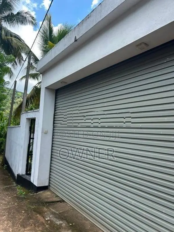 Two Story House for Sale in Mirigama