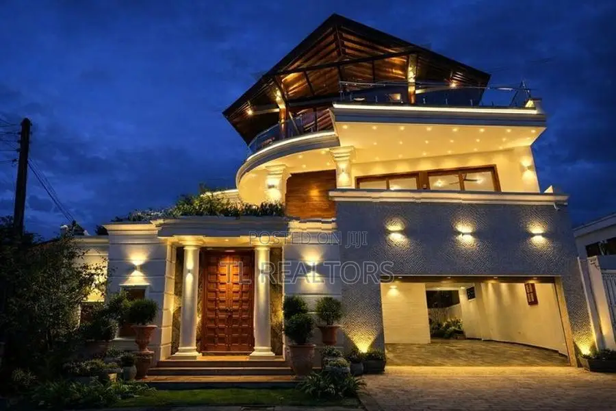 Luxury Architect-Designed House for Sale – Battaramulla