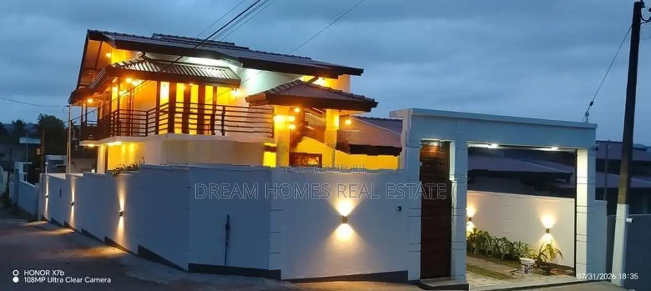 4-Bedroom Modern House for Sale – Athurugiriya