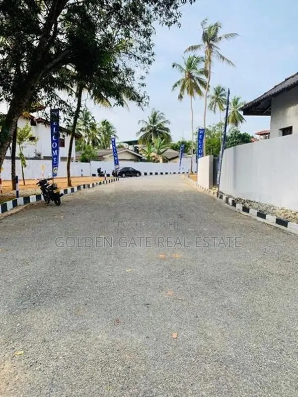 යක්කලින් පදිංචියට හොඳ ඉඩමක්