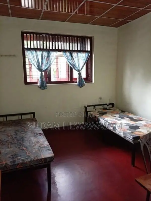 Room for Rent Maharagama-Working Girls