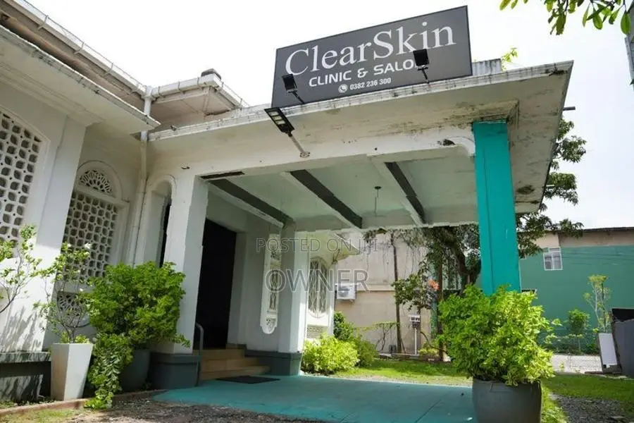 Commercial Property Building For Outright Sale In Panadura