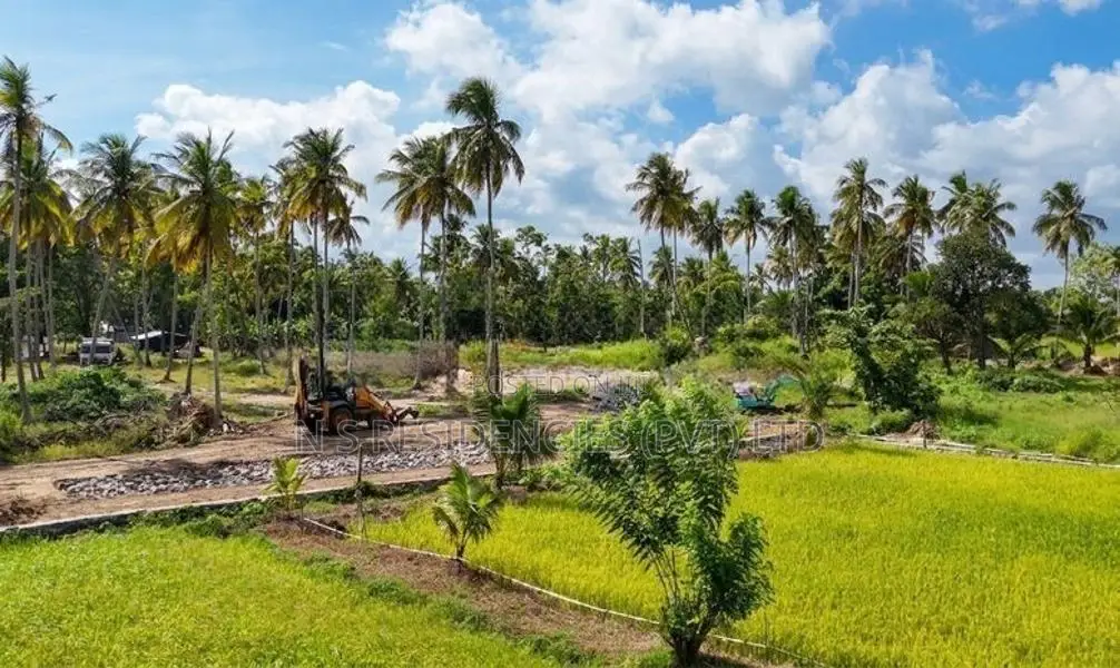 Padeniya Residential Land Plots. ( S)