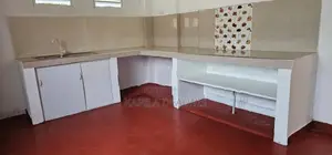 17-Perch Land with House for Sale – Sirimalwatta, Kandy