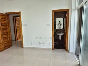 Brand New 4 Bedroom Apartment for Sale in Wellawaththa