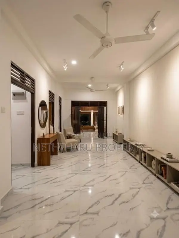 BRAND NEW ELEGANT TWO STORY HOUSE FOR SALE AT PARAKUMBA ROAD KOLONNAWA
