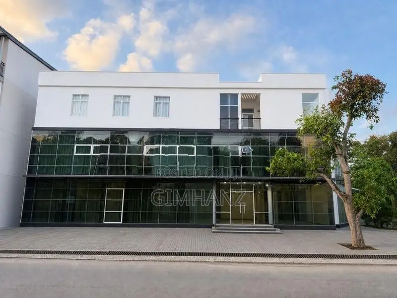Commercial Property for Rent in the Heart of Karapitiya