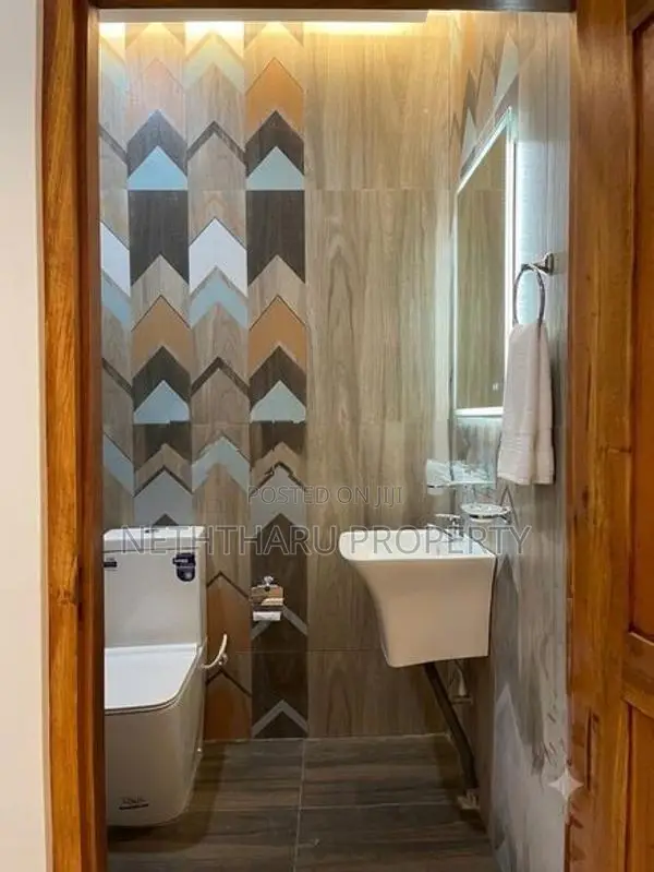 BRAND NEW ELEGANT TWO STORY HOUSE FOR SALE AT PARAKUMBA ROAD KOLONNAWA