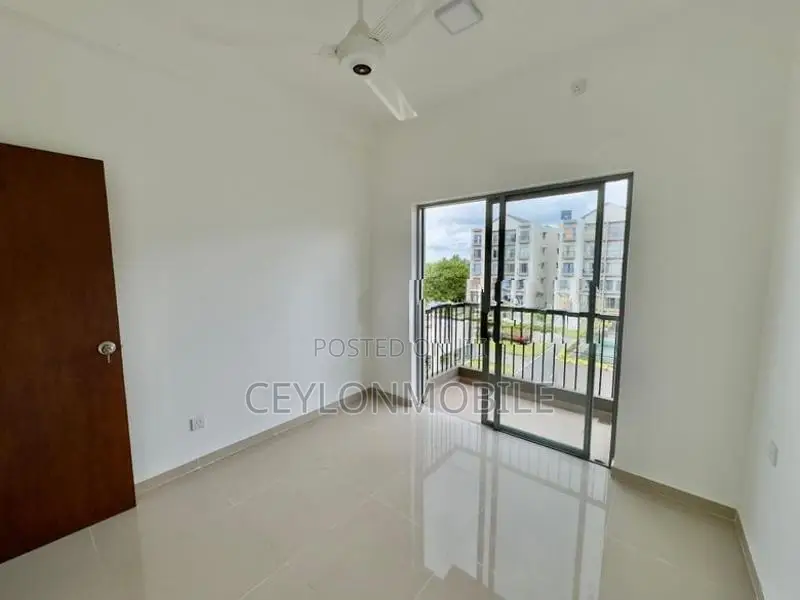 POOL VIEW 3 BEDROOM APARTMENT FOR SALE IN ELIXIA 3C'S APARTMENTS MALAB
