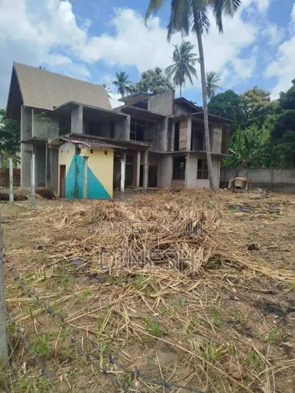 Land with House for Sale in Kurunegala City