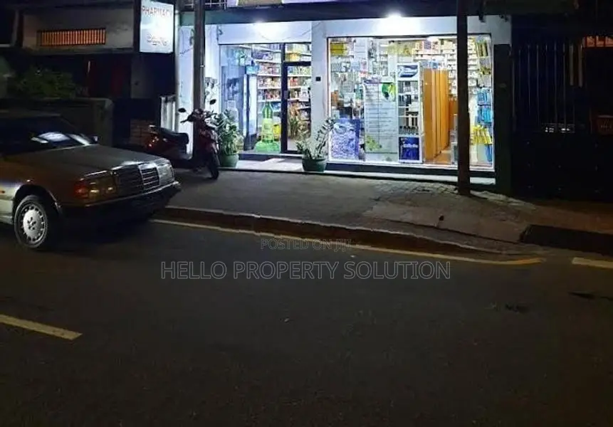 Shop for Rent in Colombo 5