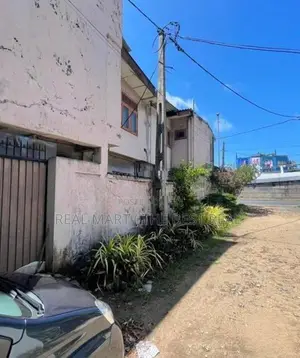 RAJAGIRIYA : 13.85P COMMERCIAL LAND WITH 2-STOREY HOUSE FOR SALE