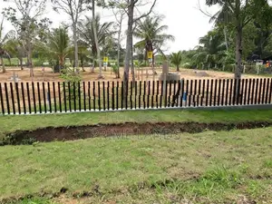 අනුරාධපුර පුත්තලම් පාරට මුහුණලා සින්නක්කර බිම්කොටසක් විකිණීමට
