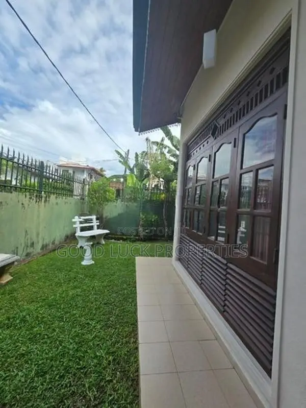 House For Sale In Dehiwala (SA4243)