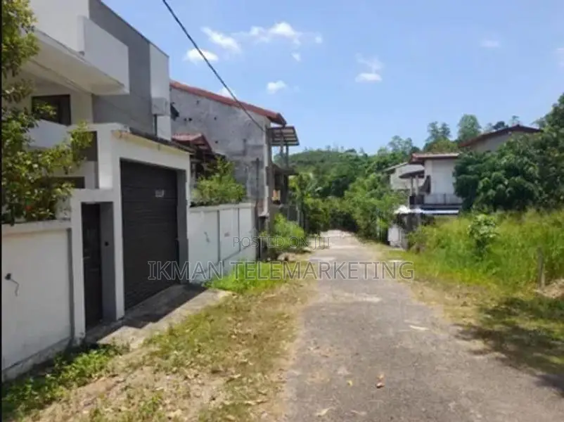 Valuable Land for Sale in Matara, Malimbada Facing Akuressa Road