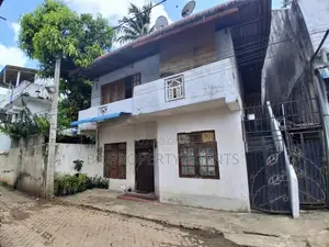 Two Story House for Sale in Wellampitiya