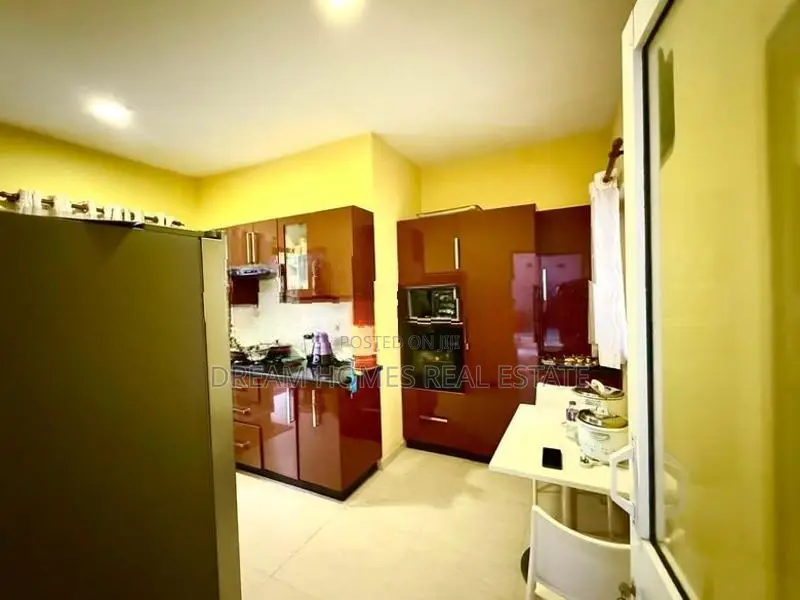 House for Rent – Pelawaththa, Battaramulla