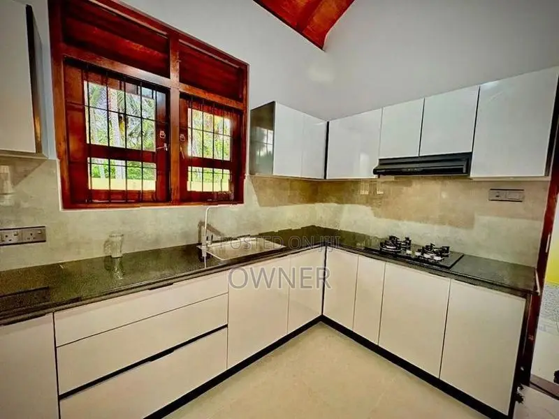 Brand New House for Sale at Gampaha, Udugampola