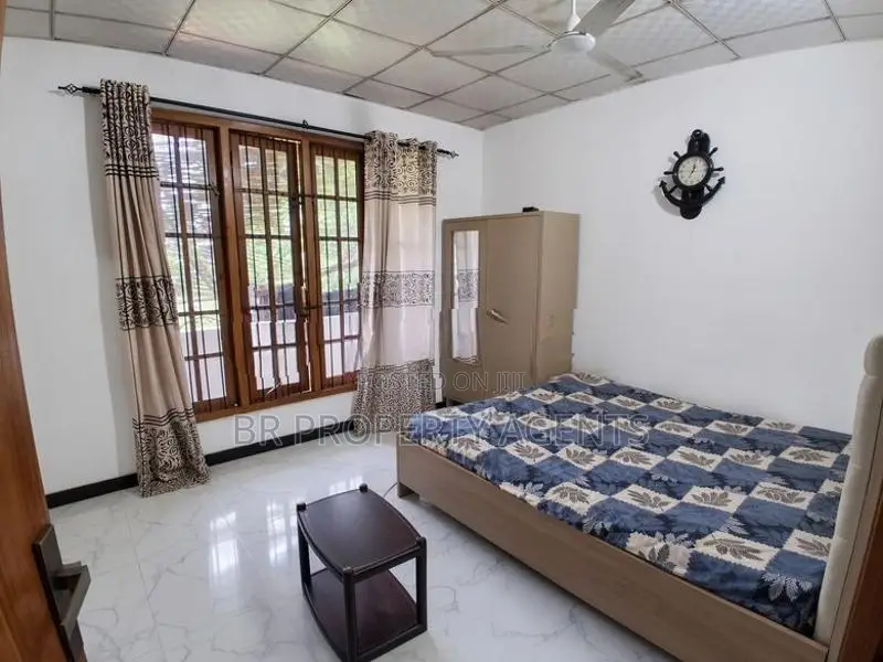 Two Story House for Sale in Wellampitiya