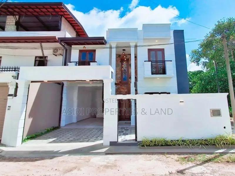 Stylish Modern Luxury House for sale in Maharagama