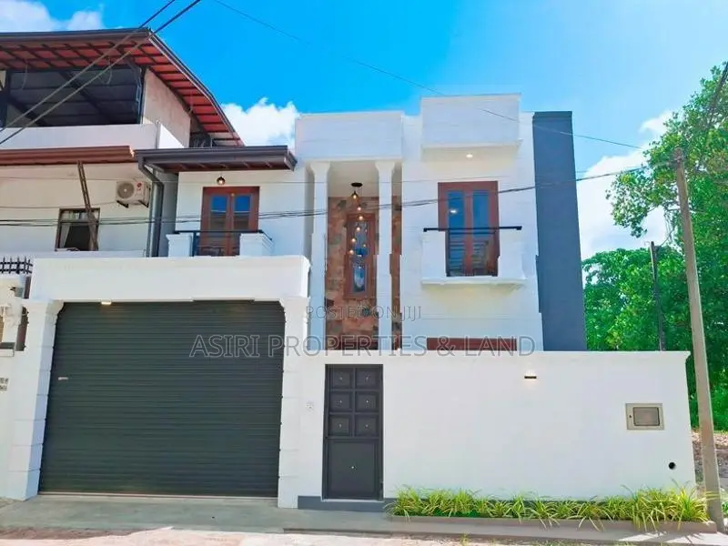 Stylish Modern Luxury House for sale in Maharagama