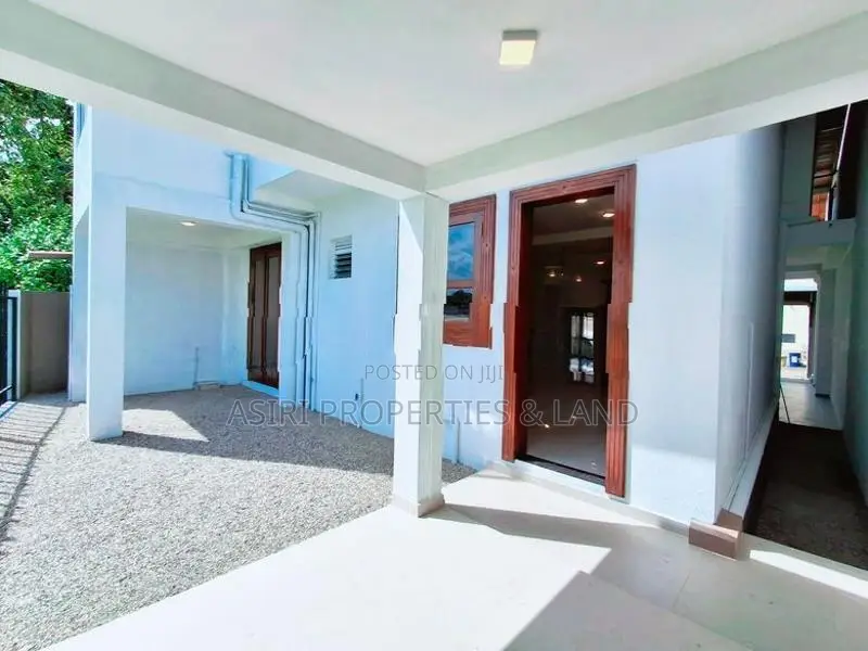 Stylish Modern Luxury House for sale in Maharagama