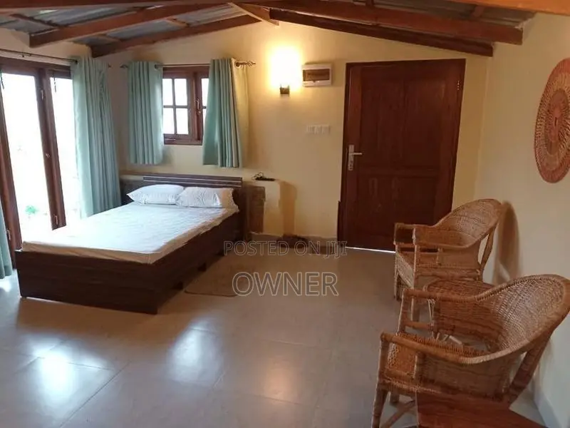 260 Perches of Land with House for Sale in Doluwe, Kandy