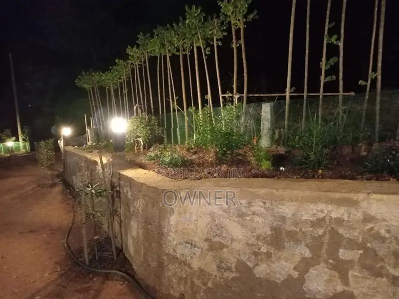 260 Perches of Land with House for Sale in Doluwe, Kandy