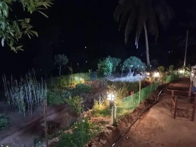 260 Perches of Land with House for Sale in Doluwe, Kandy