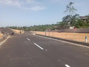 Facing to Piliyandala Koralaima Bus Route