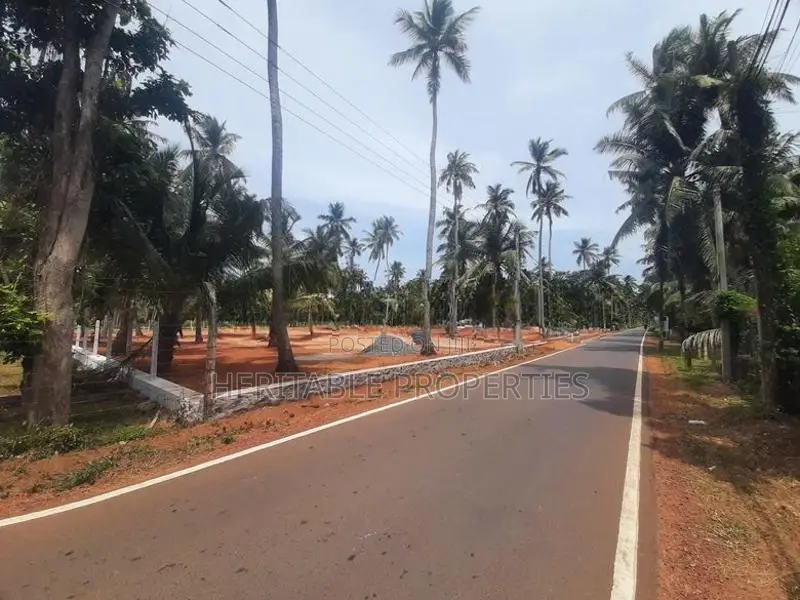Land for Sale in Marawila