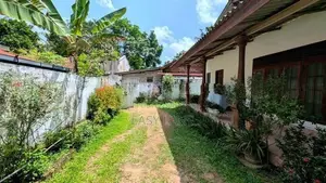House for sale in Gampaha