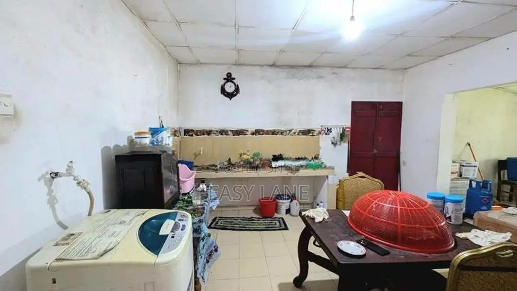 House for sale in Gampaha