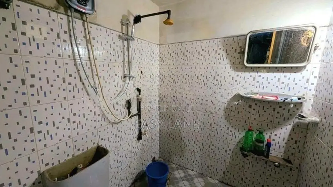 House for sale in Gampaha