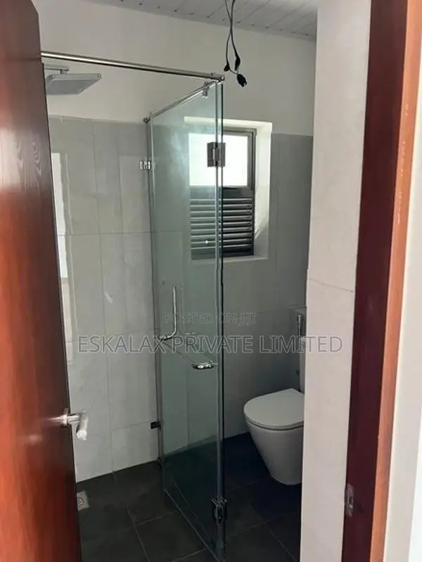 Canterbury Golf Lexus Apartment For Sale in Piliyandala - EA944