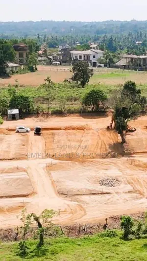 Walking distances to 120 road land for sale in Pogasowita