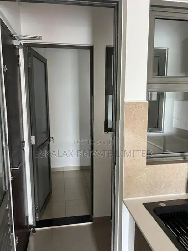 Canterbury Golf Lexus Apartment For Sale in Piliyandala - EA944