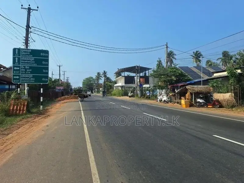 Valuable Developed Land for Sale in Nainamadama, Wennappuwa.