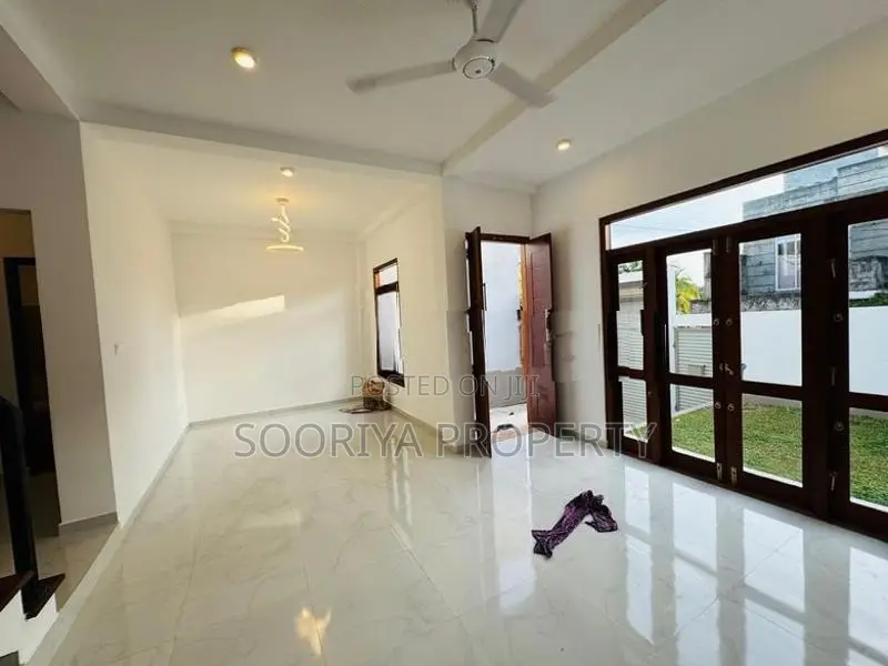 2 Story Beautiful Brand New Luxury House for Sale in Piliyandala
