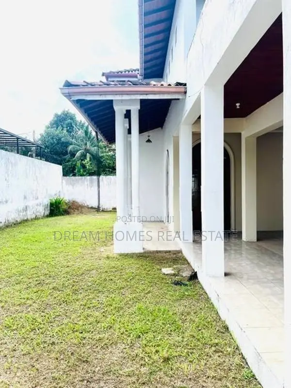 Spacious 3 Bedroom House for Rent – Battaramulla