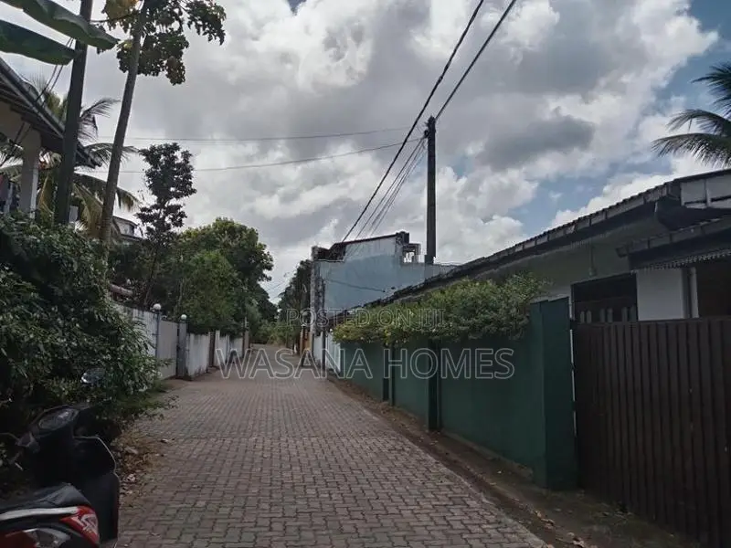 Excellent Land for Sale Boralasgamuwa