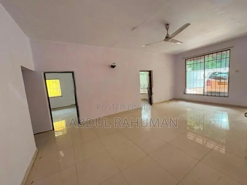 3 Storey Modern House in Mirihana