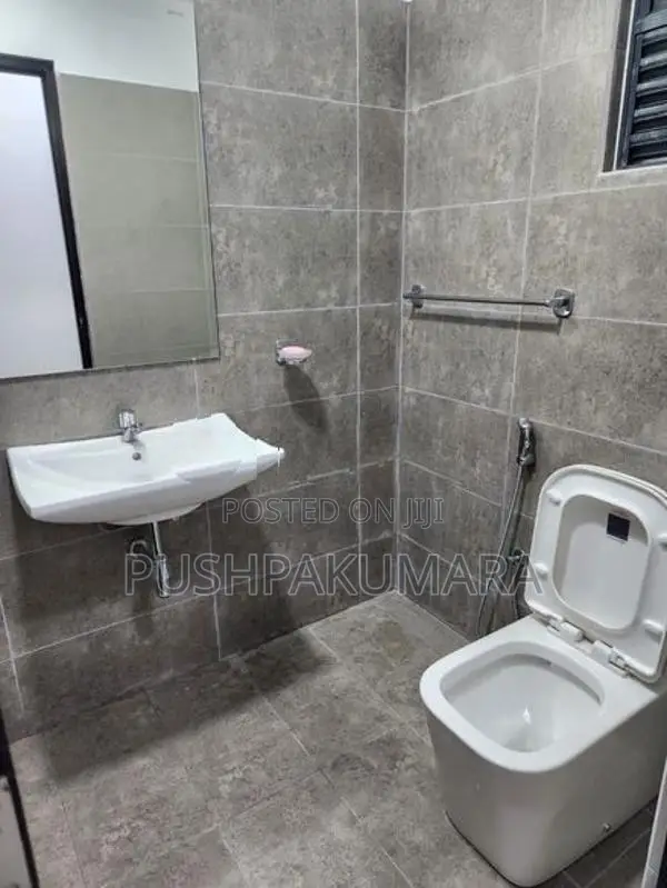 Brand New Apartment Thalawathugoda (file No.1951 A) Weera Mawatha