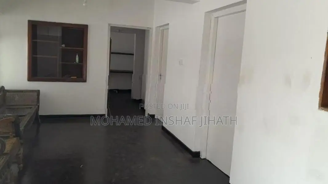 Land for Sale in Nawala