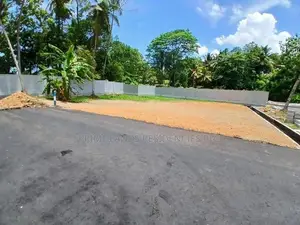 Valuable 10p Land for Sale in Pannipitiya City Area